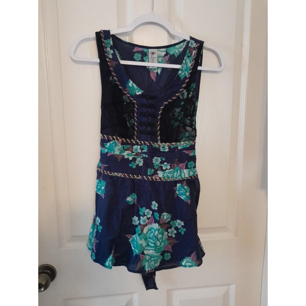 Vintage Free People Size 2 Blue Top Tie Back With Waistband.  B59